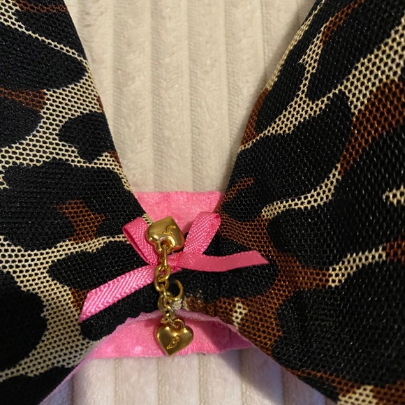 Vintage Betsey Johnson Pink Animal print Bra and matching thong set NWT SEXY - Picture 9 of 9